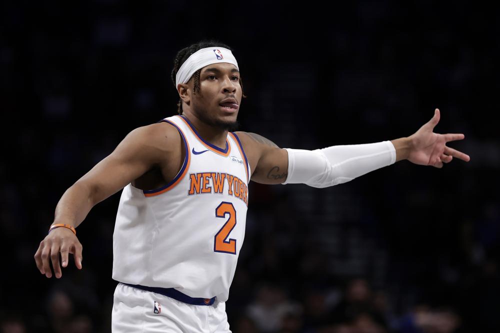 通过社交媒 通过社交媒