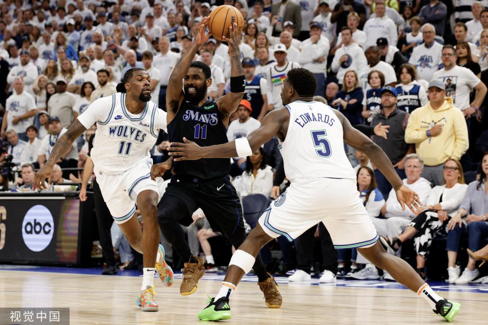 危机之中寻 危机之中寻